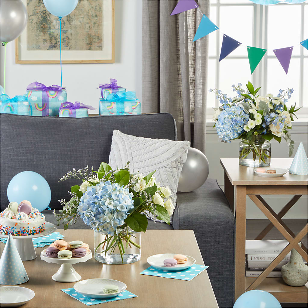 Carolina Blue Bouquet Set – Blossom Shop, Conroe TX