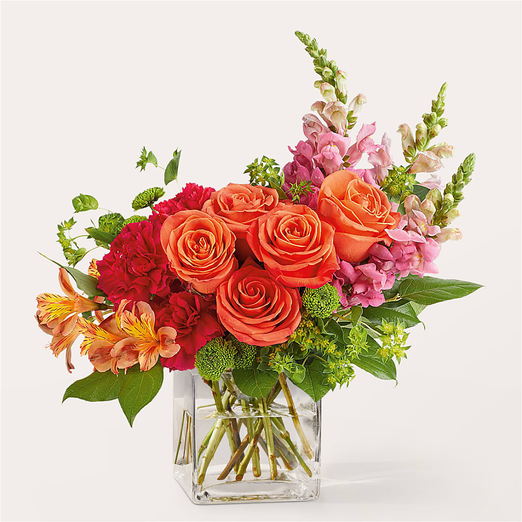 Cosmopolitan Bouquet – Blossom Shop, Conroe TX