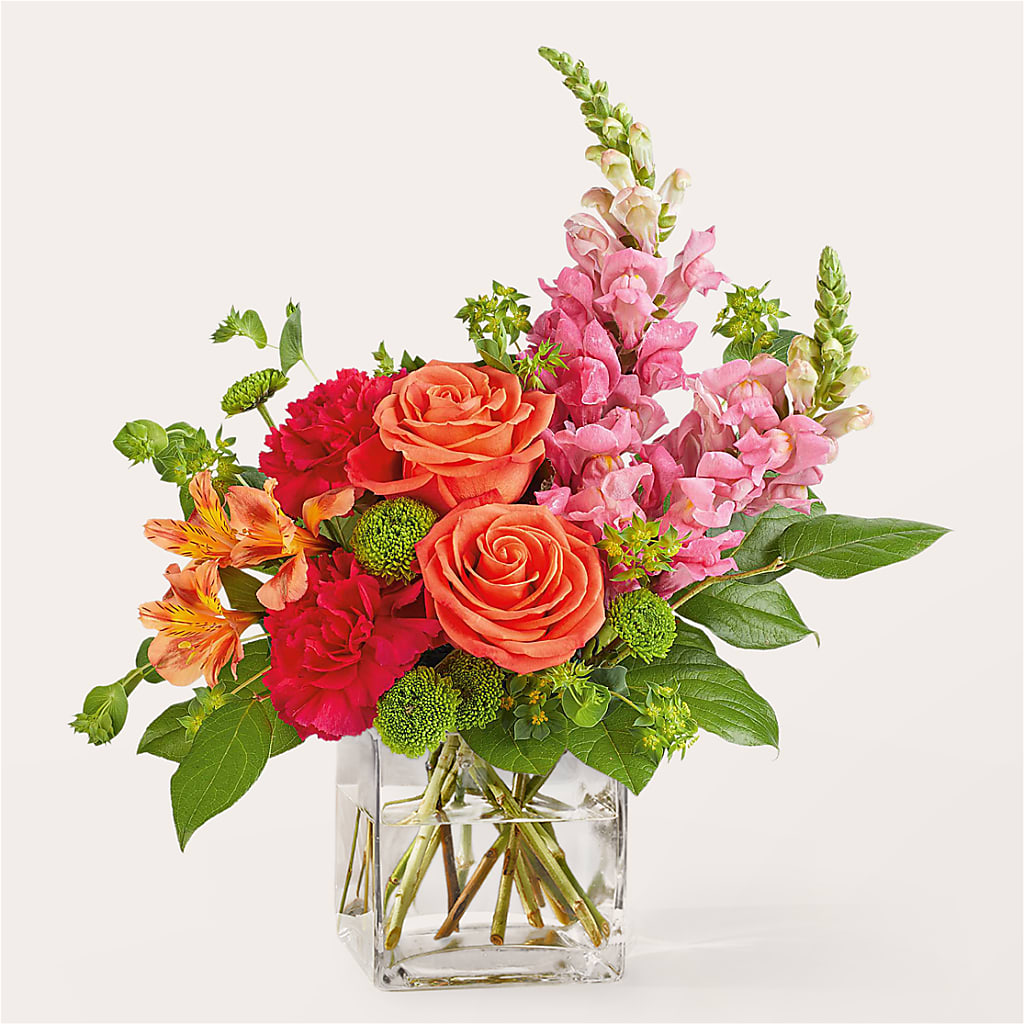 Cosmopolitan Bouquet – Blossom Shop, Conroe TX