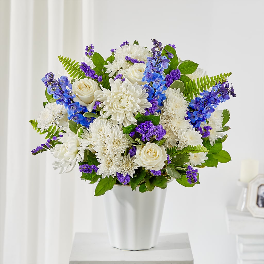 Hold Dear Tabletop Basket – Blossom Shop, Conroe TX