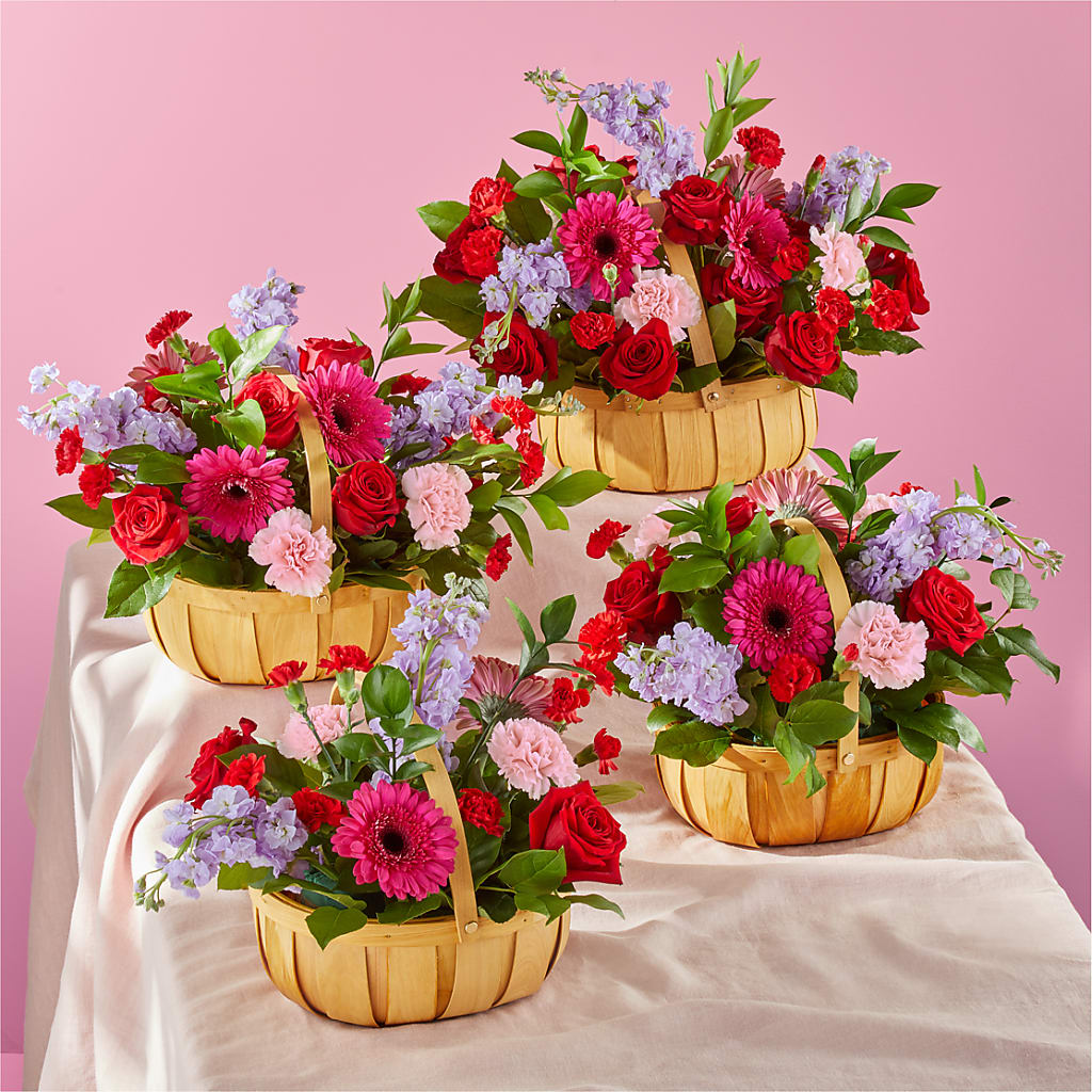 Pink Picnic Basket –  Blossom Shop, Conroe TX