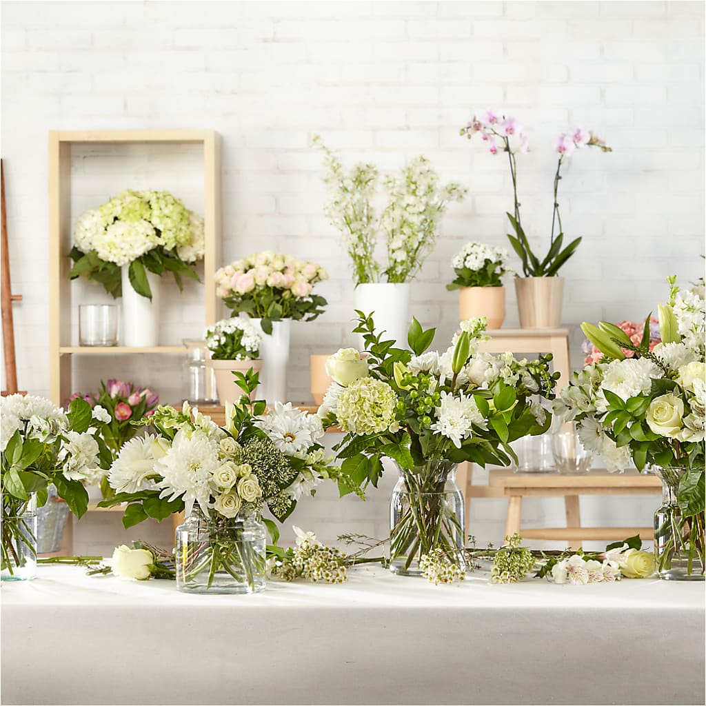 Classic Ivory – A Florist Original –  Blossom Shop, Conroe TX