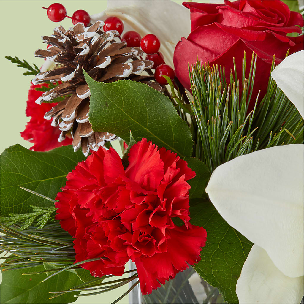 Glistening Icicles Bouquet –  Blossom Shop, Conroe TX
